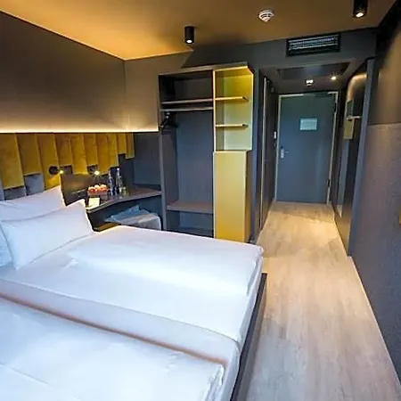 Hotel My My 3*